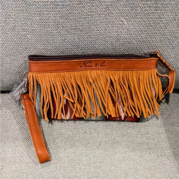 New authentic Nena & Co. Fringe Wristlet/Clutch - Picture 2 of 4